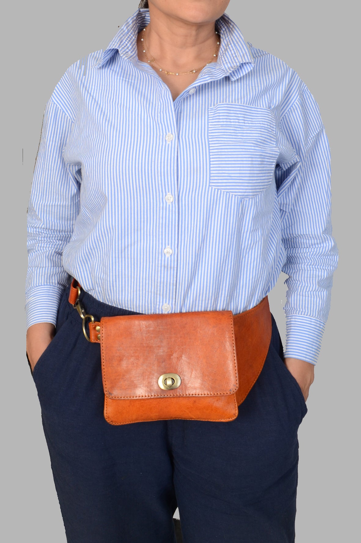 Noah Leather Sling Bag