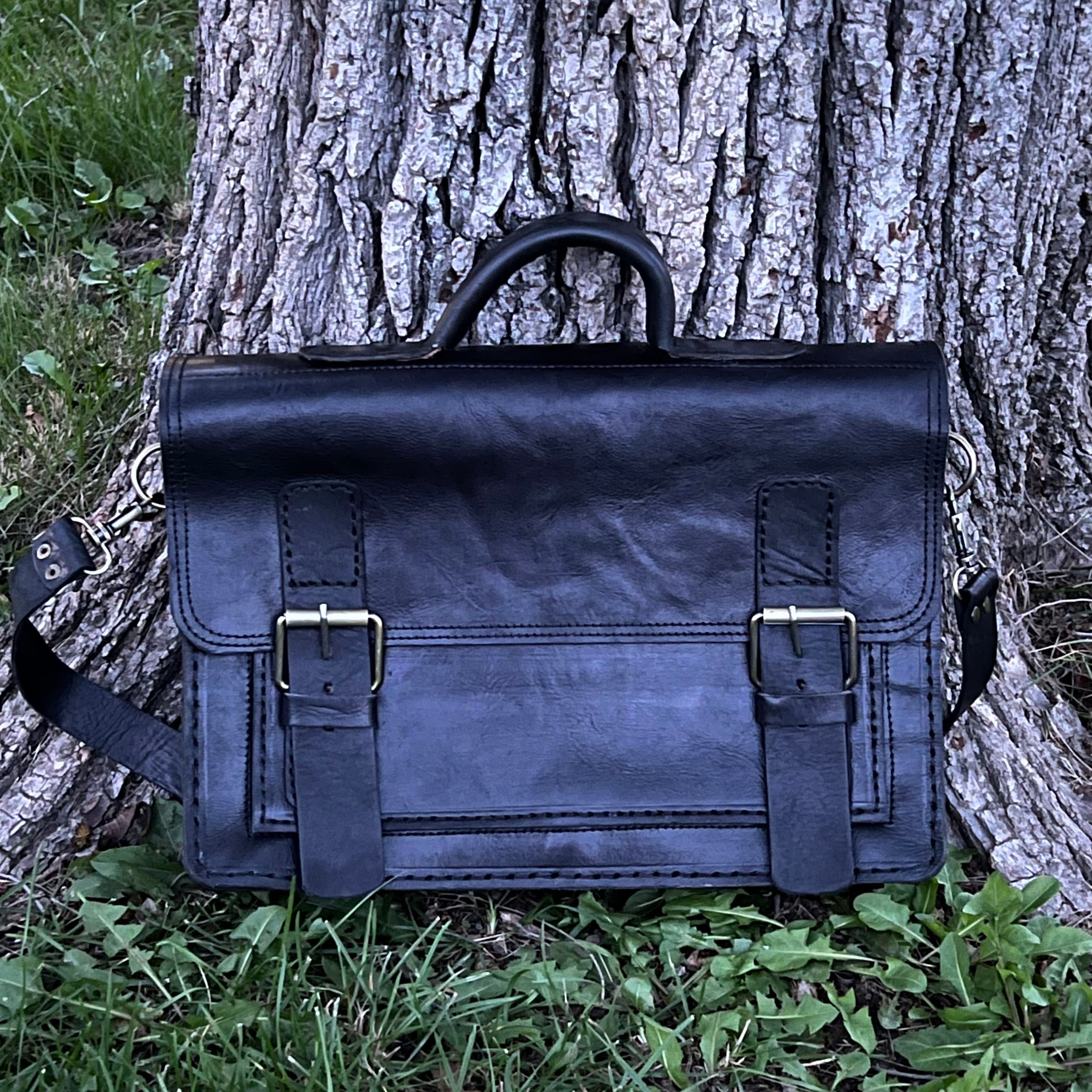 Weston Leather Messenger Bag – ZoeyMuzeLeather