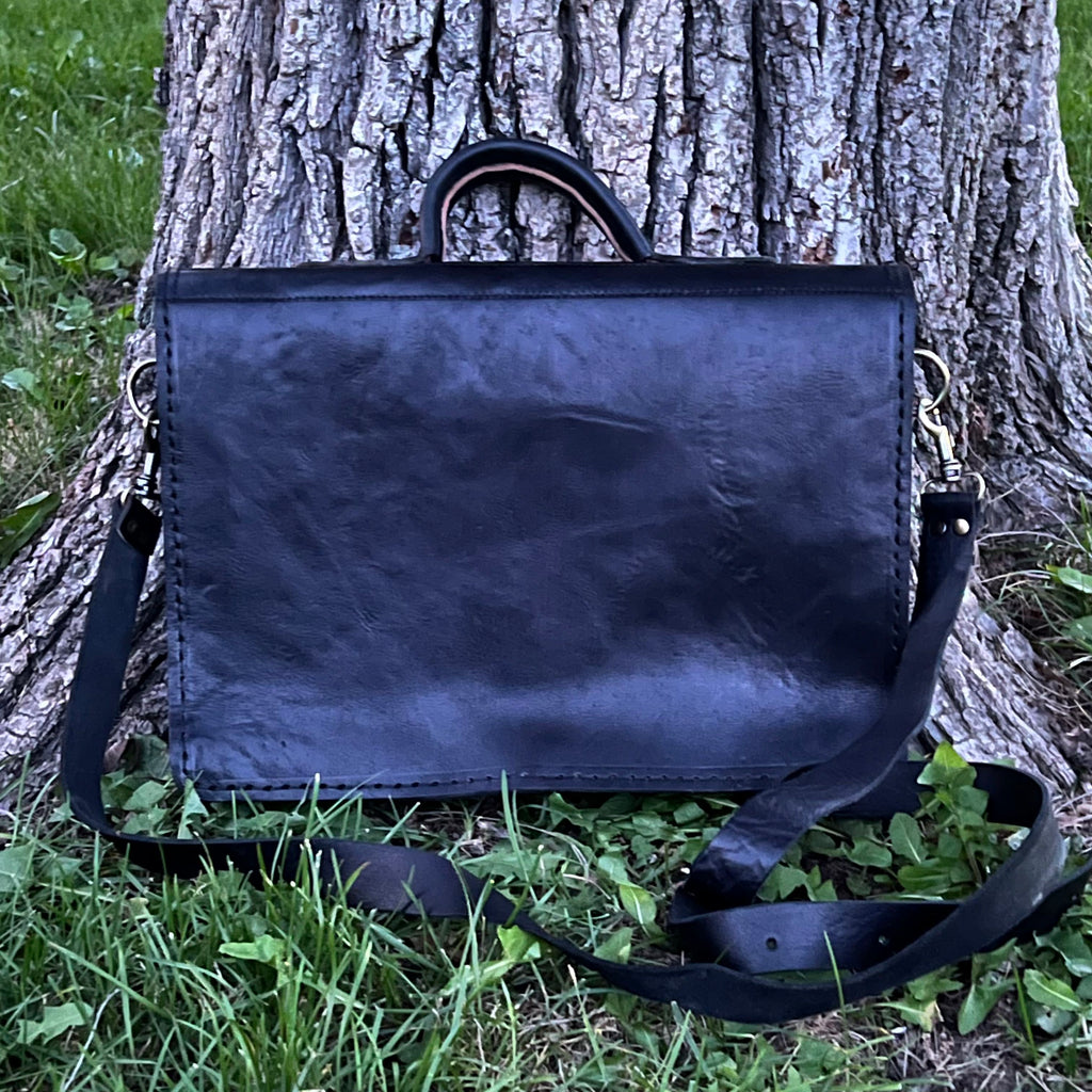 Weston Leather Messenger Bag
