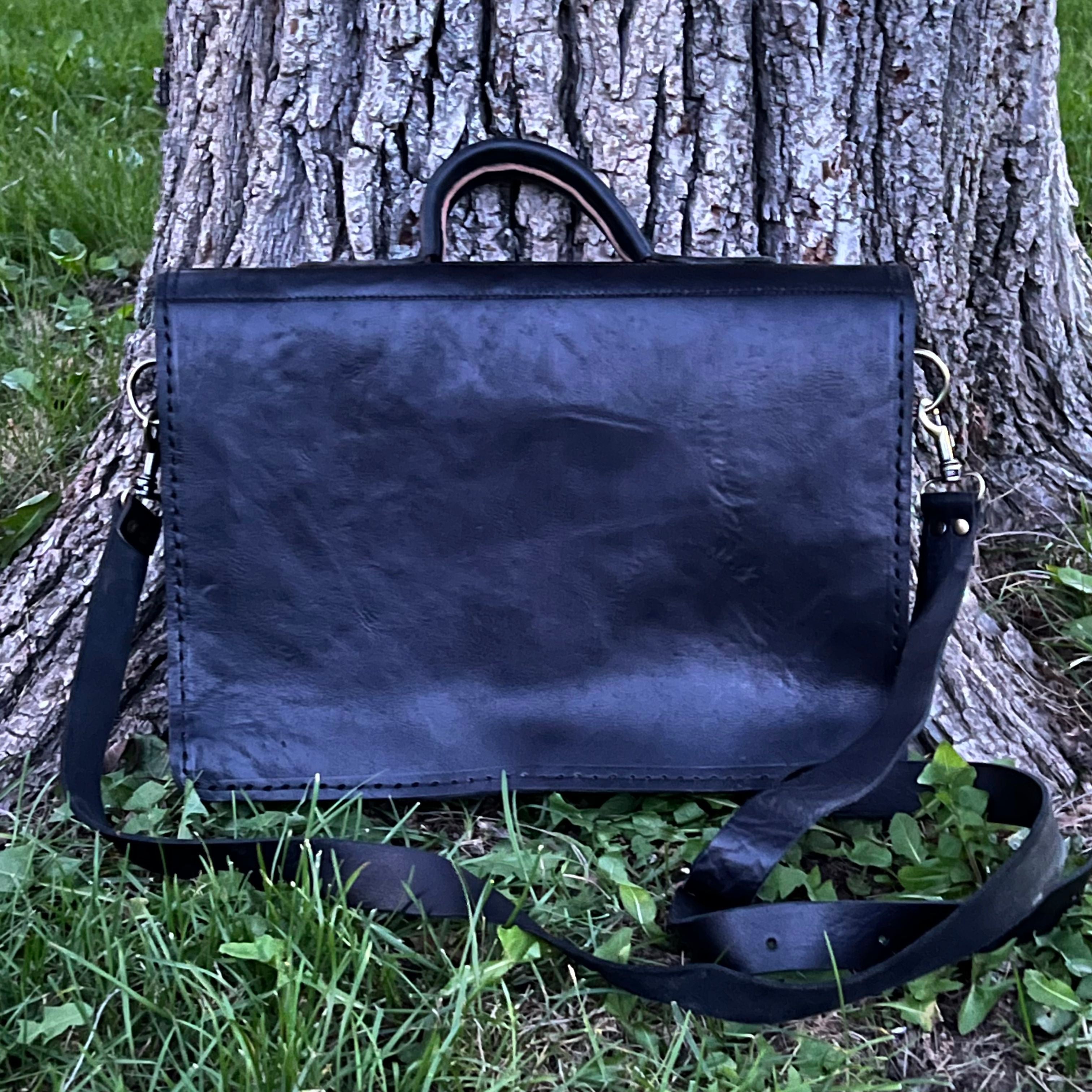 Weston Leather Messenger Bag